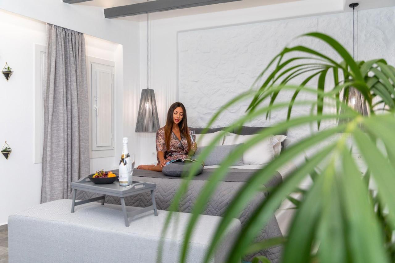 El_Puerto Luxury Port Suites Naxos City Kültér fotó