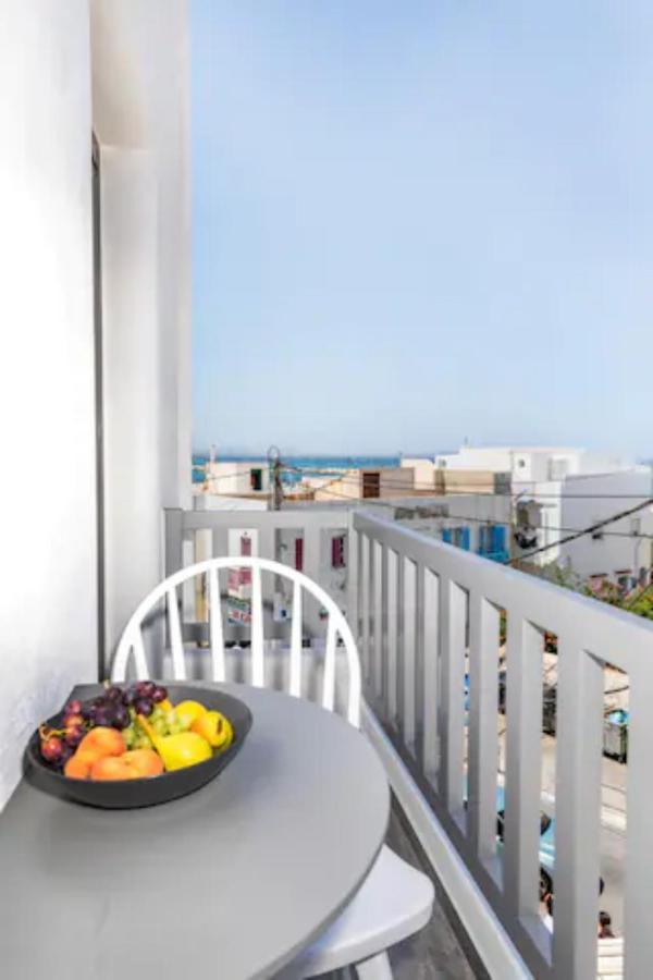 El_Puerto Luxury Port Suites Naxos City Kültér fotó