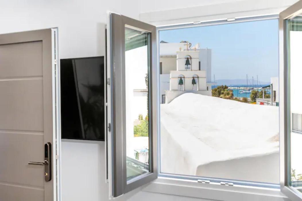 El_Puerto Luxury Port Suites Naxos City Kültér fotó
