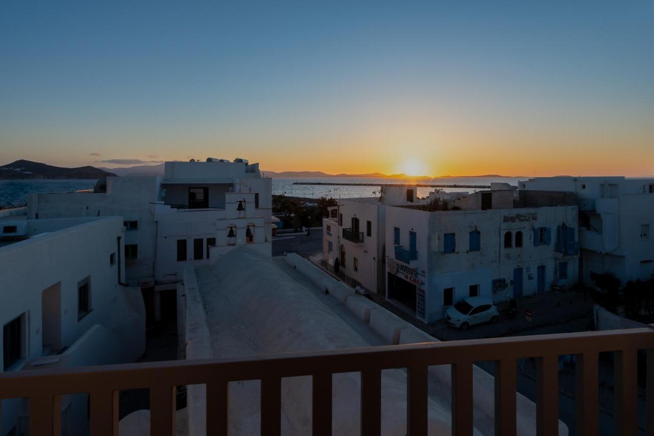 El_Puerto Luxury Port Suites Naxos City Kültér fotó